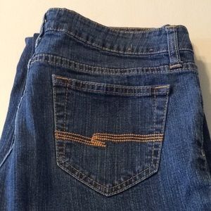 Arizona Jean co. Jeans
